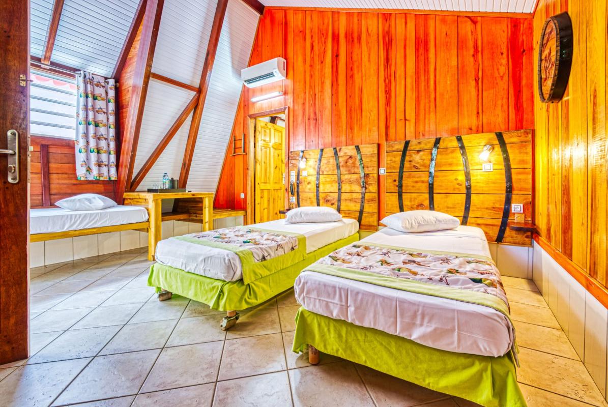 Hotel pied dans l'eau martinique BAMBOU  - chambre ter découverte